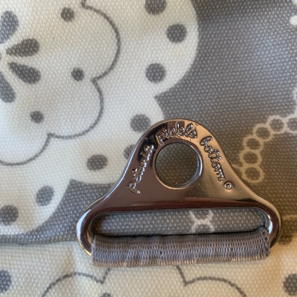 Petunia Pickle Bottom diaper bag/backpack - Picture 7 of 7